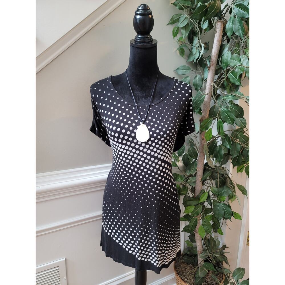 Zenergy By Chico's Blouse Women's 2/L Black White Short Sleeves Scoop Neck